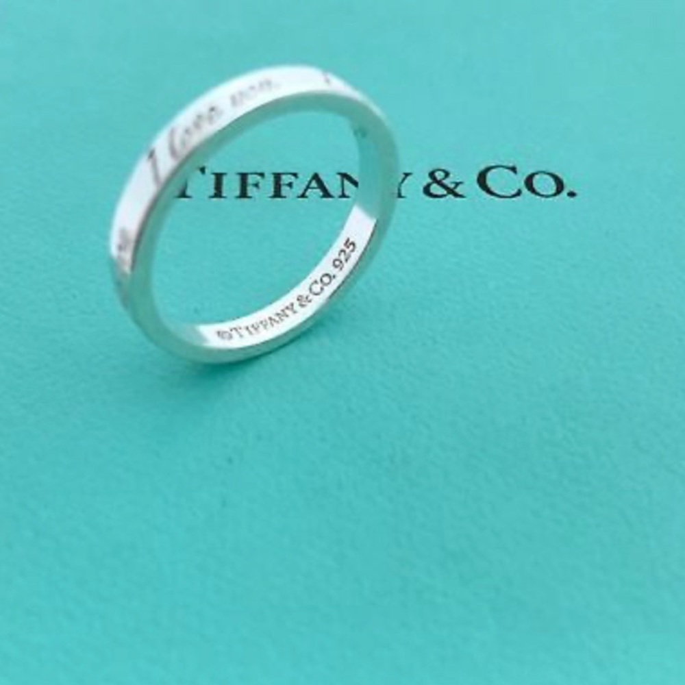 TIFFANY & CO. RING
